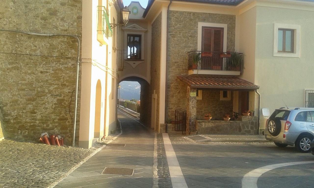 Prignano Cilento Pozzo Medievale מראה חיצוני תמונה